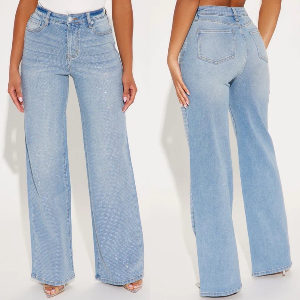 NWT FASHION NOVA HIGH STRETCH RHINESTONE EMBELLISHED STRAIGHT LEG JEAN VIRAL